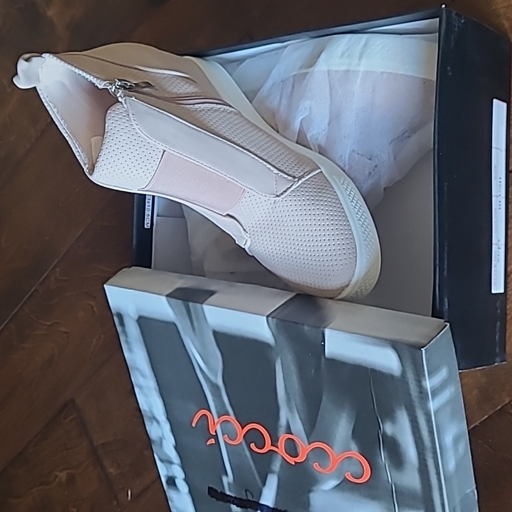 NEW Wedge Sneakers Pink Blush